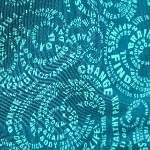 Lululemon Flow Y Bra IV Foli Manifesto Bali Breeze Tofino Teal size 8 - Picture 3 of 6